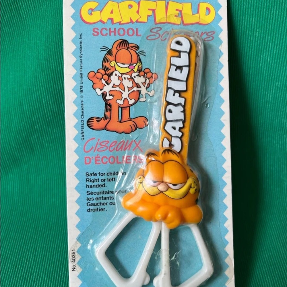 Garfield the Cat comic strip 1978 school safety scissors New HTF plastic HTF